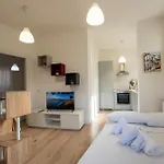 Carano Suite- Modern , Ac Apartment Rome