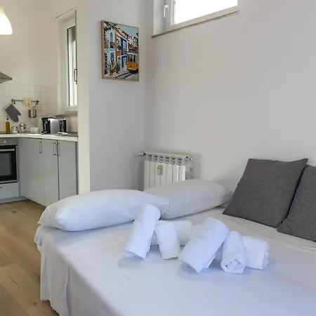 Carano Suite- Modern , Ac Апартаменты *