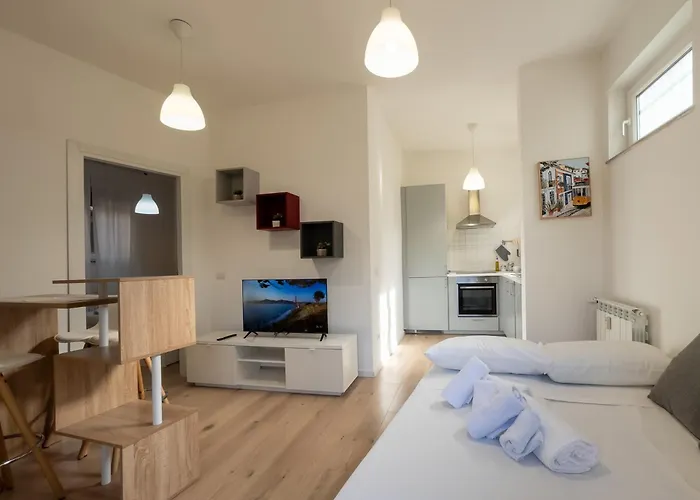 Carano Suite- Modern , Ac Апартаменты Рим